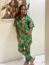 Green Peach Leaf Scrubs