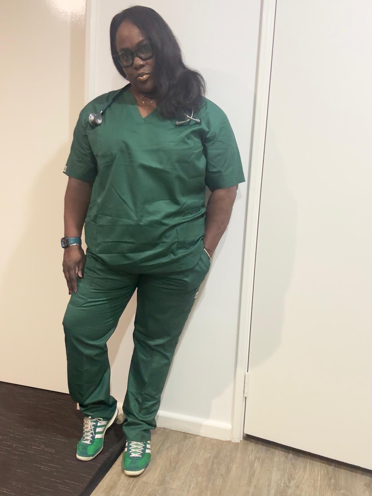 Monochrome Full Scrub Green